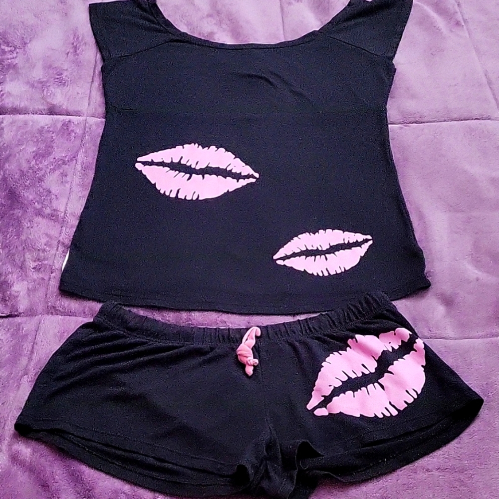 Lip Pajamas 💋